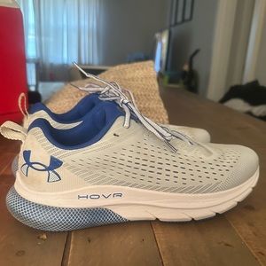 Under Armour HOVR Turbulence